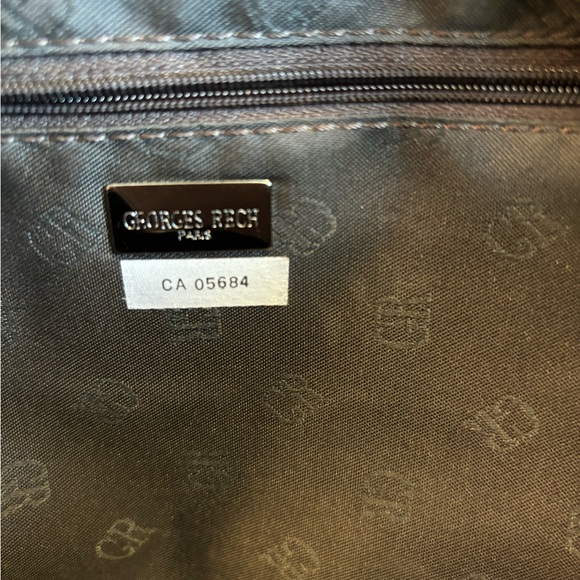 Brown Crocodile Embossed Leather bag with metal handles by Georges Rech - Picture 5 of 6